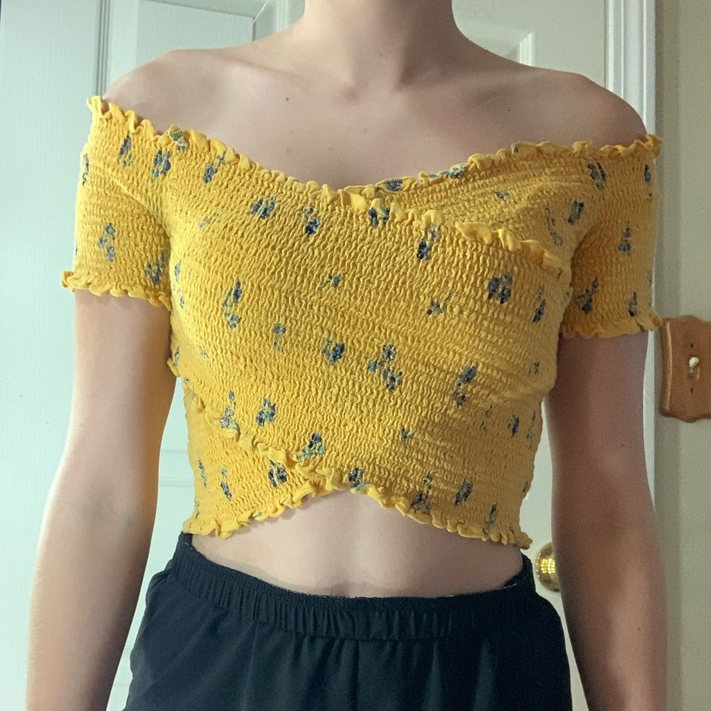 Hollister Cross Crop Top